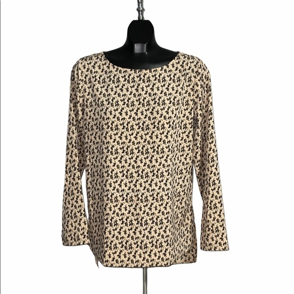Ann Taylor Tops - Nwt Ann Taylor High/Low Long Sleeve Top, Size Medium